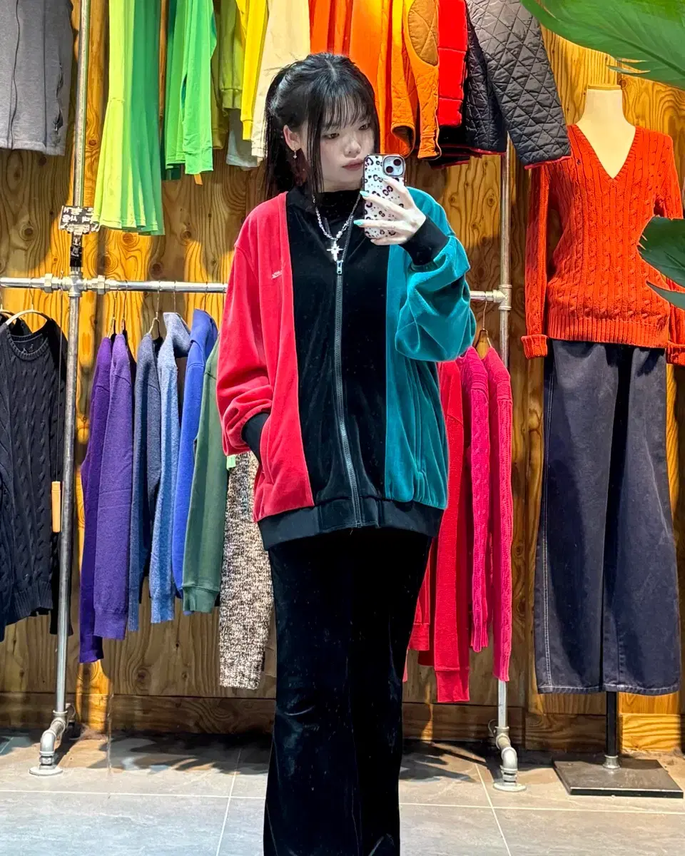 thumbnail-0